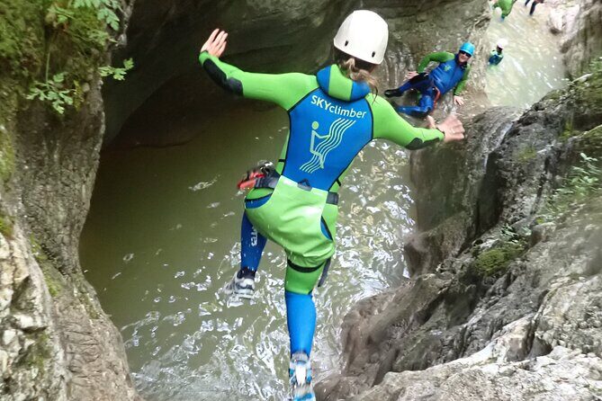 Canyoning "Gumpenfever" - beginner Canyoningtour for everyone - Authenticity and Enjoyment