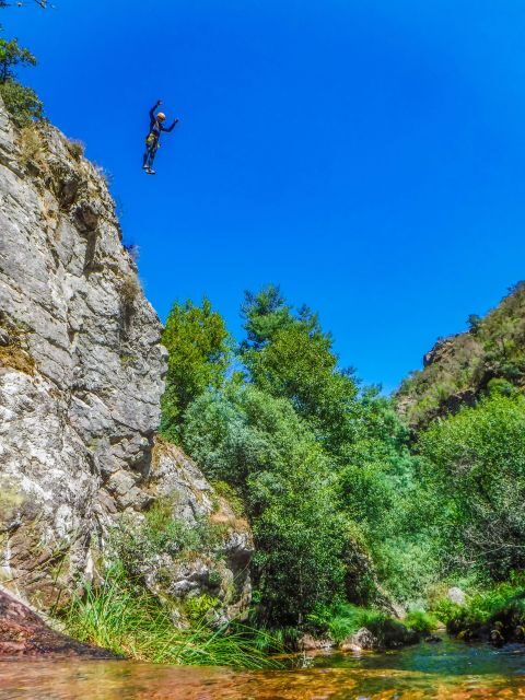Canyoning in Ribeira da Pena, in Góis, Coimbra - The Sum Up