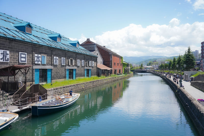 Cape Camui & Shiroi Koibito Park & Otaru & Shakotan Day Tour - Otaru offers time to eat and browse