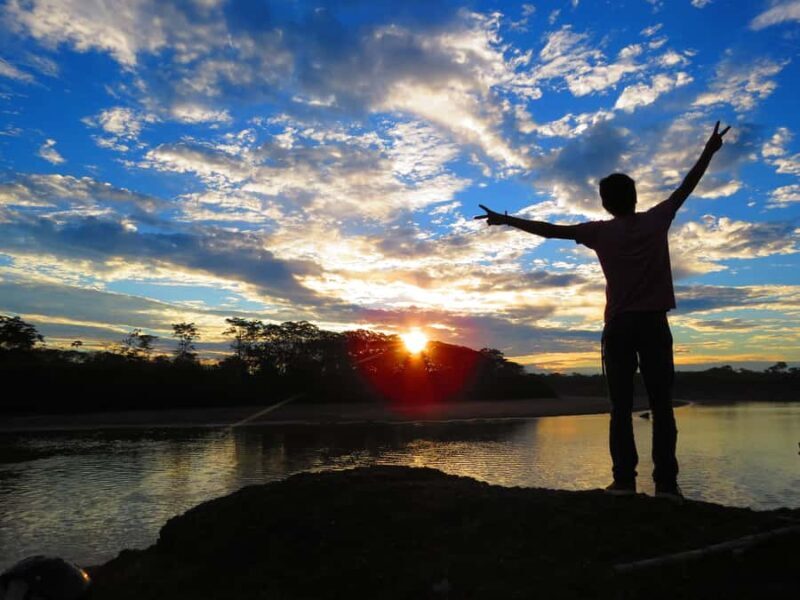 Capibara and caiman search on the Tambopata river - Key Points