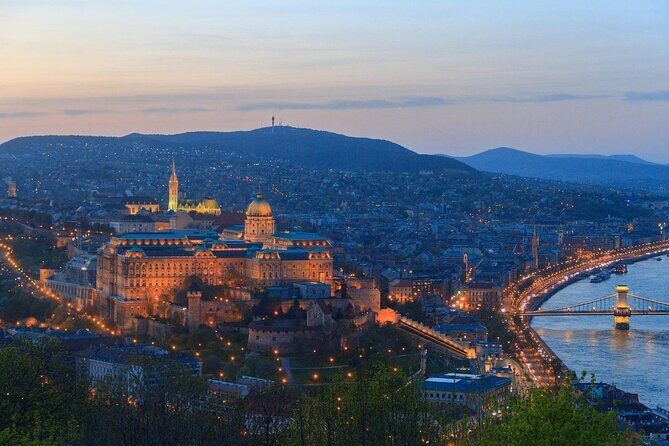 Capital Budapest - Half Day Private Tour (4hr) - Key Points