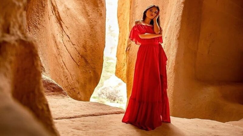 Cappadocia Classic Car Tour & Photoshoot & 1 Rental Dress - Discover Cappadocia’s Charm with a Classic Car Tour and Photoshoot
