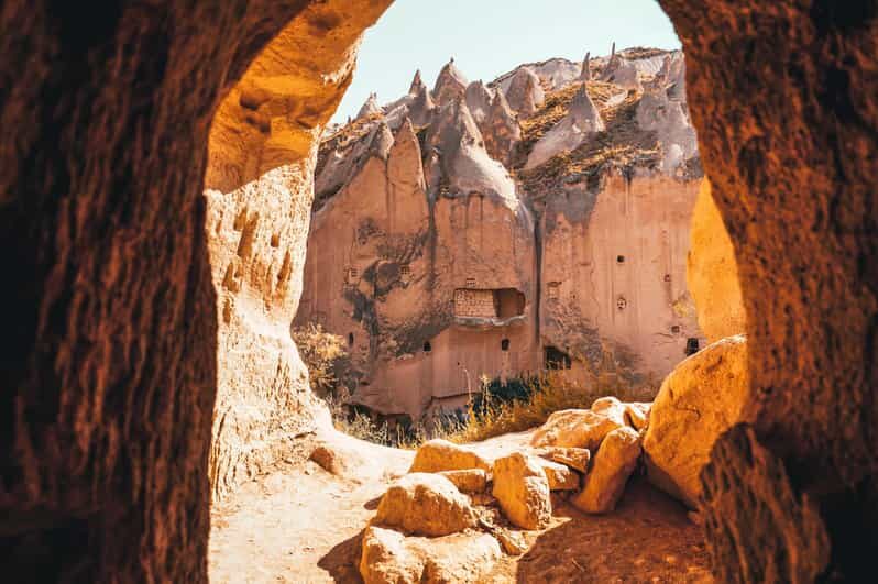 Cappadocia: Full Day Red Tour With Profesional English Guide - Zelve Open Air Museum: Ancient Village Life