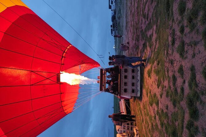 Cappadocia Hot Air Balloon Flight / Over Goreme & FairyChimneys - An Immersive Look at the Hot Air Balloon Experience in Cappadocia