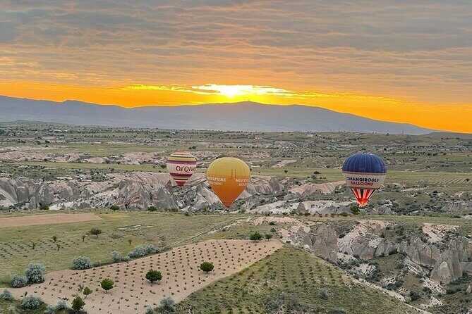 Cappadocia Hot Air Balloon Ride over Cat Valley with Transfers - Is This Tour Right for You?
