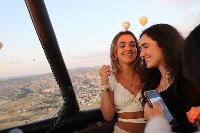 Cappadocia Hot Air Balloon Tour With Transfer - A Closer Look at the Experience