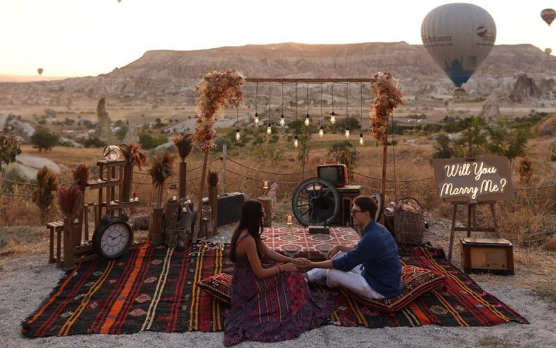 Cappadocia: Love Valley Proposal Service with Transfers - FAQs