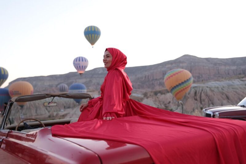 Cappadocia Photo Shoot with Classic Car and Flying Dress - Frequently Asked Questions