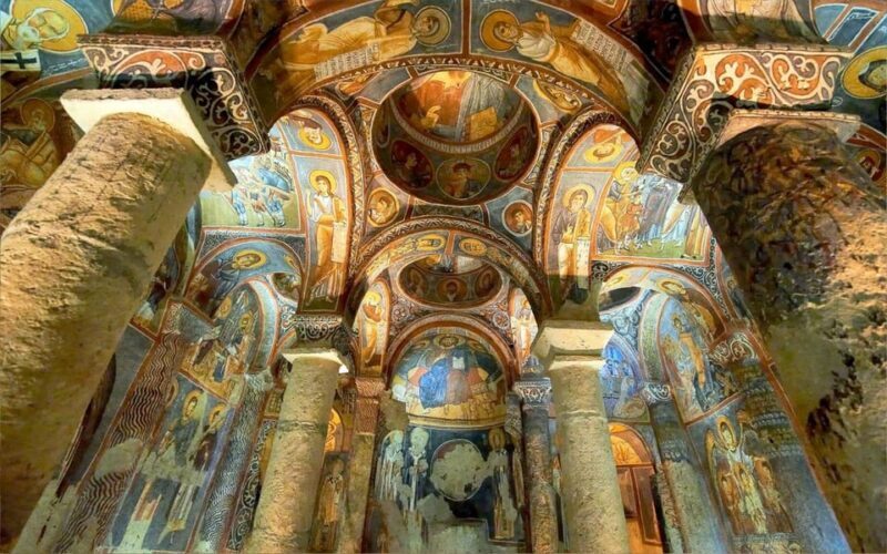 Cappadocia: Red Tour - Pasabag (Monks Valley)