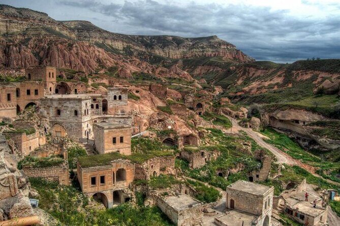 Cappadocia Red Tour With Open Air Museum And Expert Tour Guide - Key Points