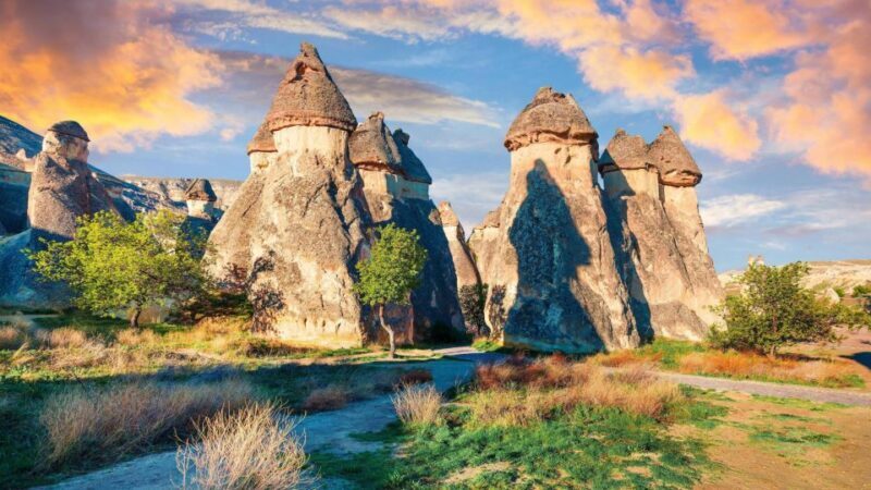 Cappadocia: Small Group Guided Full-Day Red Tour with Lunch - Key Points