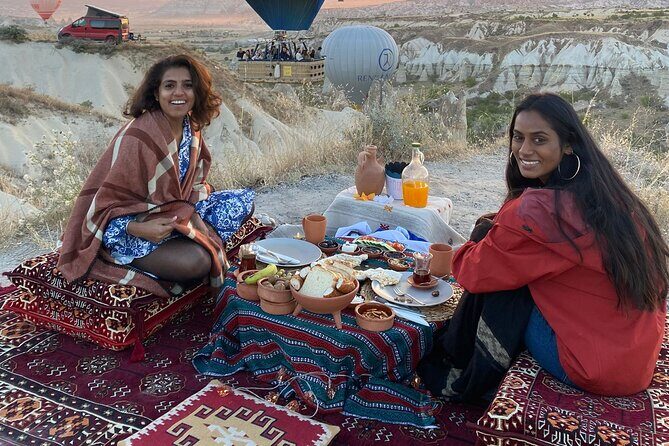 Cappadocia Sunrise Breakfast With Hot Air Balloons - Exploring the Experience: What You Can Expect
