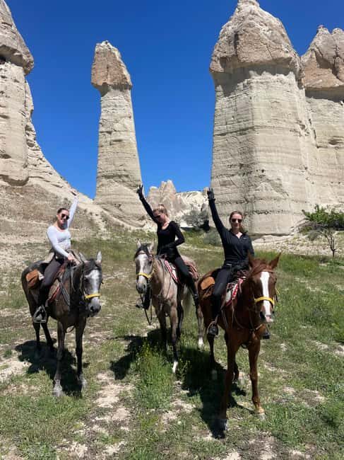 Cappadocia: Sunset Horse Riding Tour - Experiencing the Magic of Cappadocia on Horseback