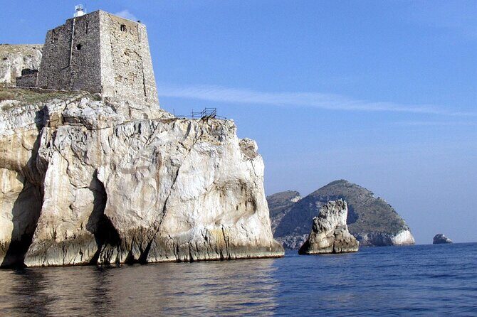 Capri Amalfi Positano All Inclusive 3 days on a sailing boat - The Sum Up