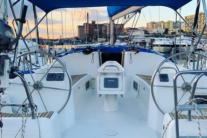 Capri Amalfi Positano All Inclusive 3 days on a sailing boat - FAQ