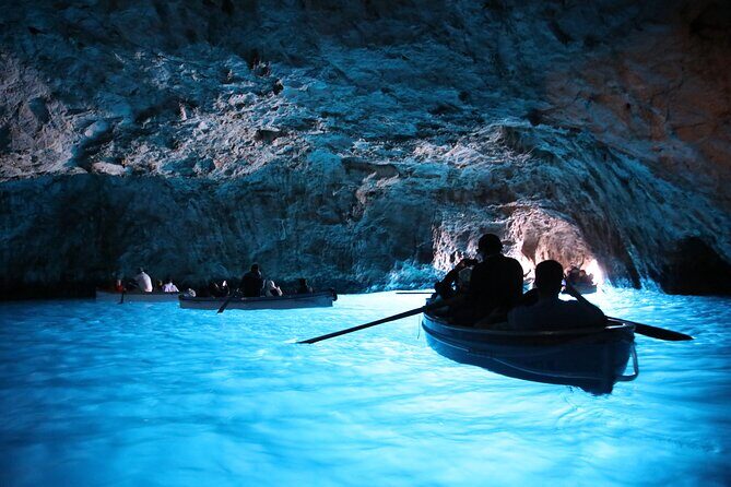 Capri and Blue Grotto Small Group Boat Tour - Exploring Capri by Boat: A Deep Dive