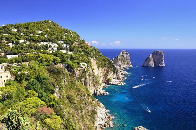 Capri boat excursion - Exploring the Capri Coast by Boat: An Authentic and Scenic Adventure