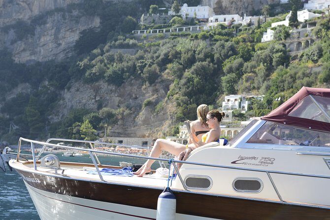 Capri boat tour from Positano with Light Lunch, Drinks & Swim - A Detailed Look at the Capri Boat Tour Experience