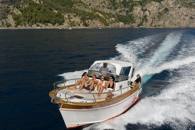 Capri Boat Tour from Sorrento on a Gozzo 25ft boat - Who Will Love This Tour?
