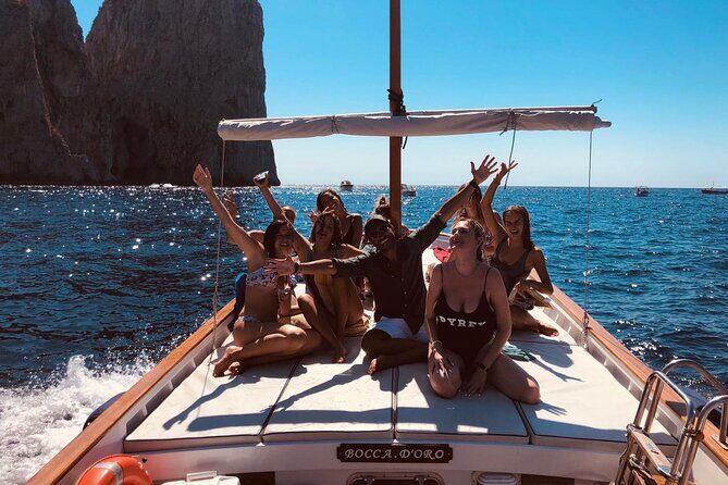 Capri Boat Tour in 4 hours - Exploring Capri from the Water: What You Can Expect