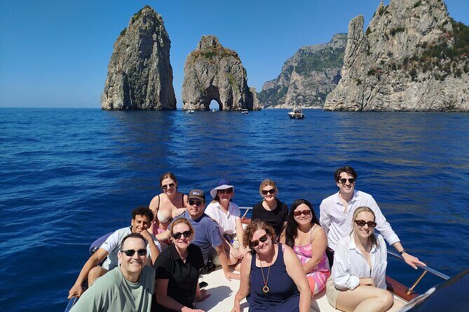 Capri Boat Tour Shared with Local Captain - A Deep Dive into the Capri Boat Tour Experience