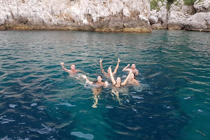 Capri Boat Tour with Optional Blue Grotto Visit from Sorrento - What the Reviews Say