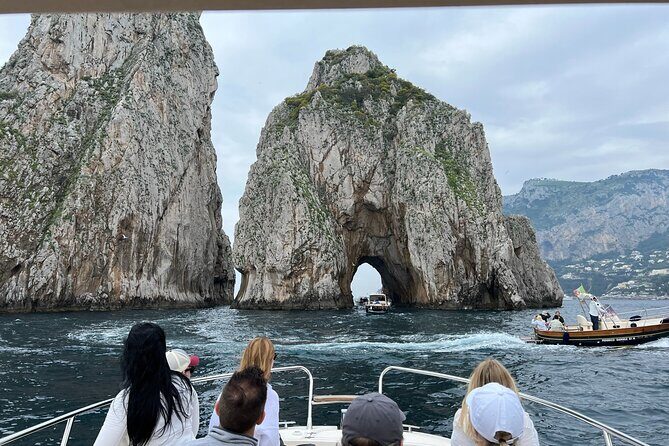 Capri in a Day All Inclusive Premium Boat Tour + City Visit - FAQ