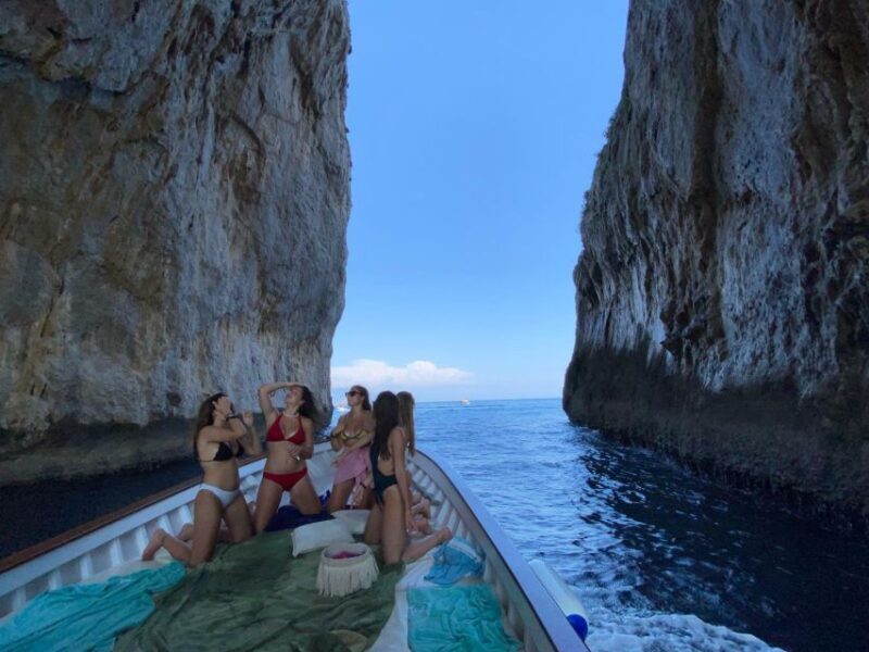 Capri: Island and Grottos Boat Cruise with Snacks and Drinks - Final Thoughts