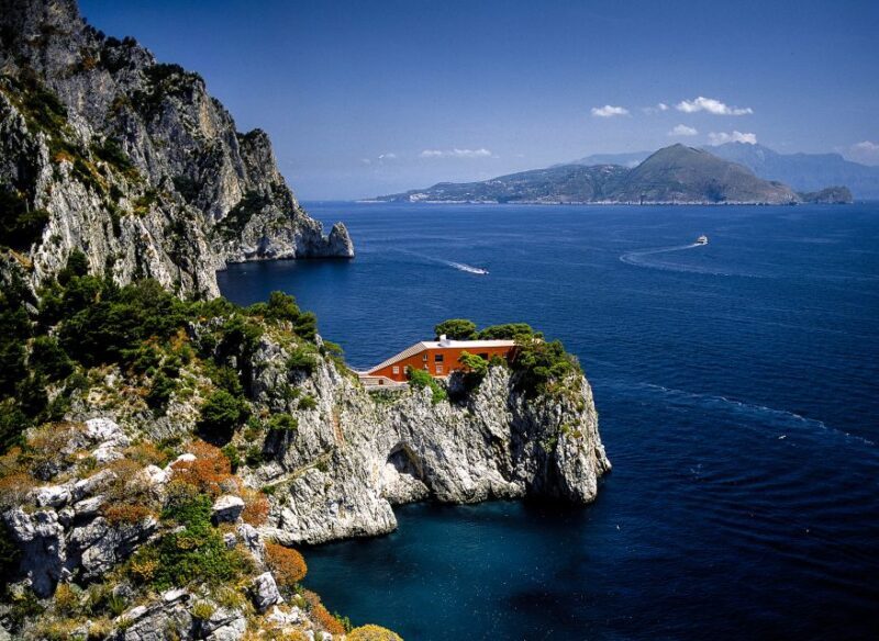 Capri: Island Boat Tour with Blue Grotto Stop - FAQs