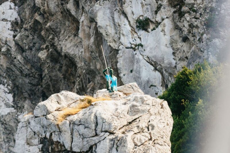 Capri: Island Boat Trip with Grottos - An In-Depth Look at the Capri Island Boat Trip