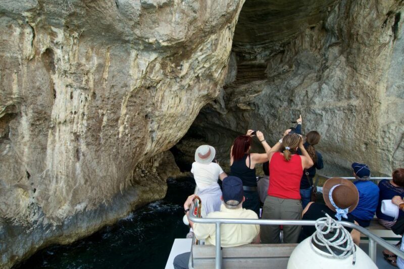 Capri: Island Sightseeing Tour with Blue Grotto Stop - Authentic Experiences from Real Travelers