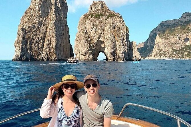 Capri magical boat tour for an unforgettable 3 hour experience. - The Sum Up