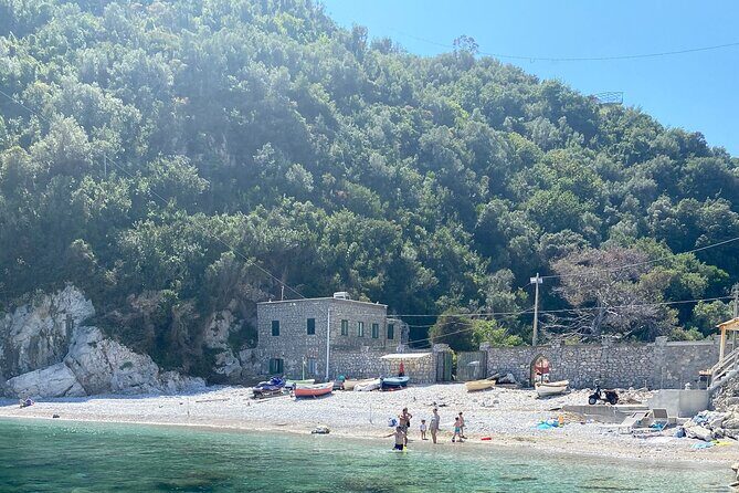 Capri-Positano Private Yacht tour from Sorrento,Positano or Capri - The Sum Up