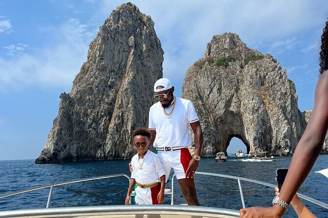 Capri Private all inclusive Boat Tour with City Exploration - Exploring Capri on a Private Boat: A Full Breakdown