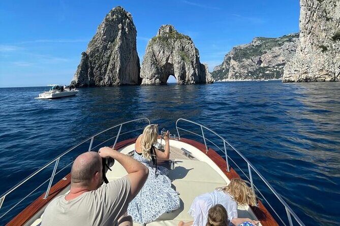 Capri Private Boat Tour from Positano or Praiano - An In-Depth Look at the Capri Private Boat Tour