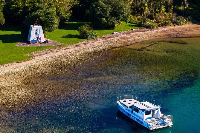 Captain Cook and Dolphin Cruise - Who Will Love This Tour?