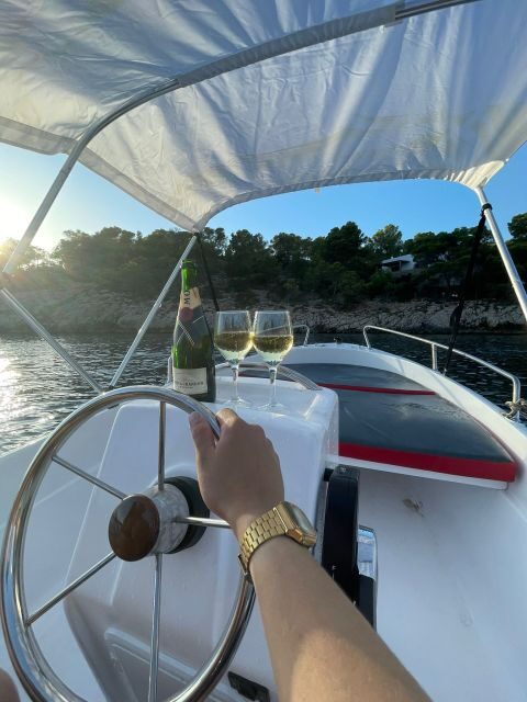 Captain Your Boat  Ibizas Secret Coves  8h  No License - Key Points