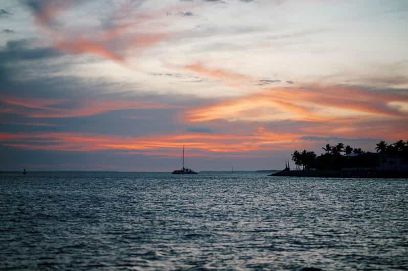 Captain's Choice: Dolphin Watch Sunset Sail - In-Depth Review of the Captain’s Choice Dolphin Watch Sunset Sail