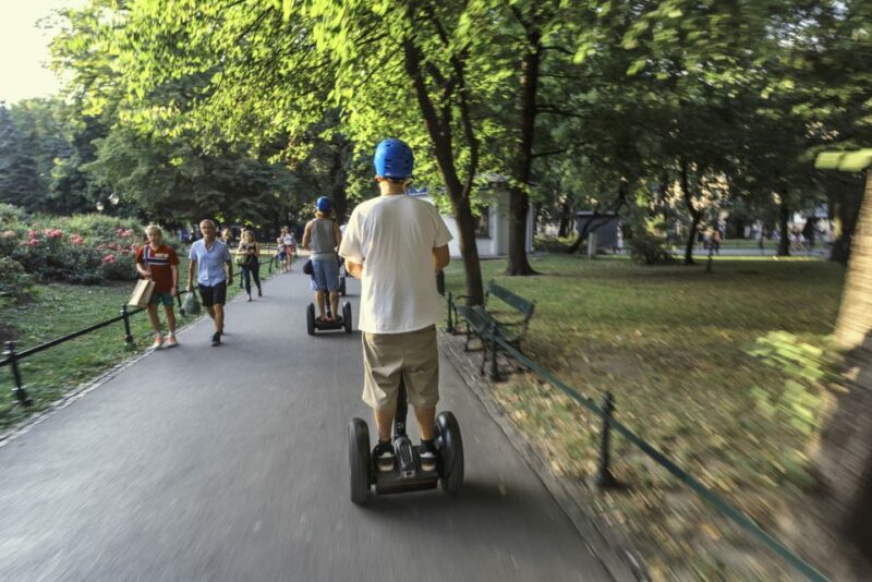 Capture the Magic: 1-Hour Segway Rental with Photosession - FAQ