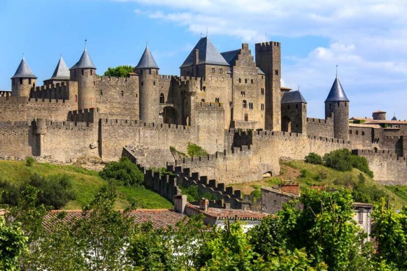Carcassonne: Express Walk with a Local in 60 minutes - Exploring Carcassonne in Just an Hour: What You Can Expect