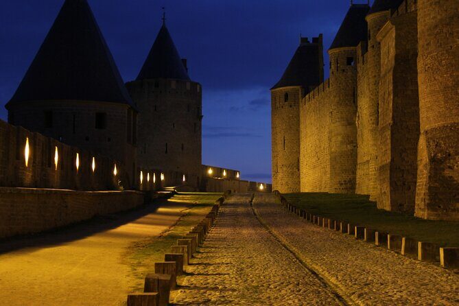 Carcassonne Scavenger Hunt and Highlights Self-Guided Tour - Detailed Review of the Carcassonne Self-Guided Tour