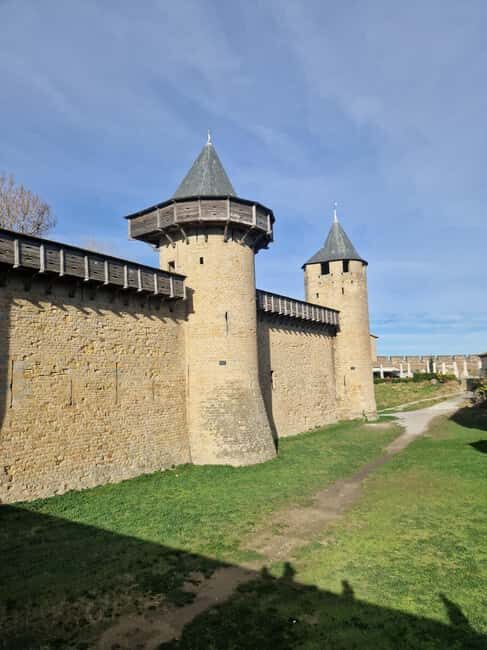 Carcassonne: Viollet-le-Duc's medieval city - Exploring Carcassonne: Viollet-le-Ducs Medieval City