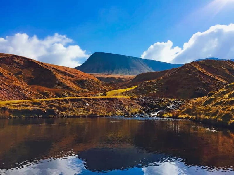 Cardiff, Brecon Beacons & Snowdonia Online Travel Guide - An In-Depth Look at the Cardiff, Brecon Beacons & Snowdonia Travel Guide