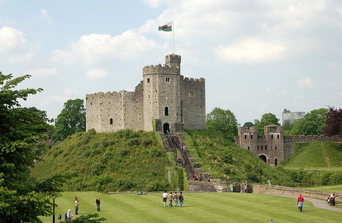 Cardiff Day Tour from London with Local Guide (Visit Wales) - Cardiff Day Tour from London with Local Guide (Visit Wales)