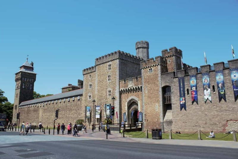 Cardiff: Doctor Who Walking Tour - A Closer Look at the Cardiff: Doctor Who Walking Tour
