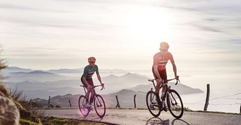 "CARESSING THE SEA" Road cycling guided tour. - Discovering the Basque Coast on Two Wheels