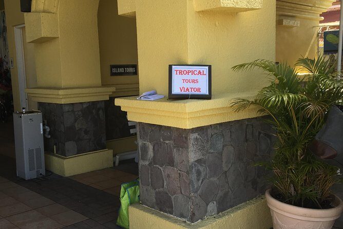 Caribbean Beach Delight - Exploring the Caribbean Beach Delight Experience