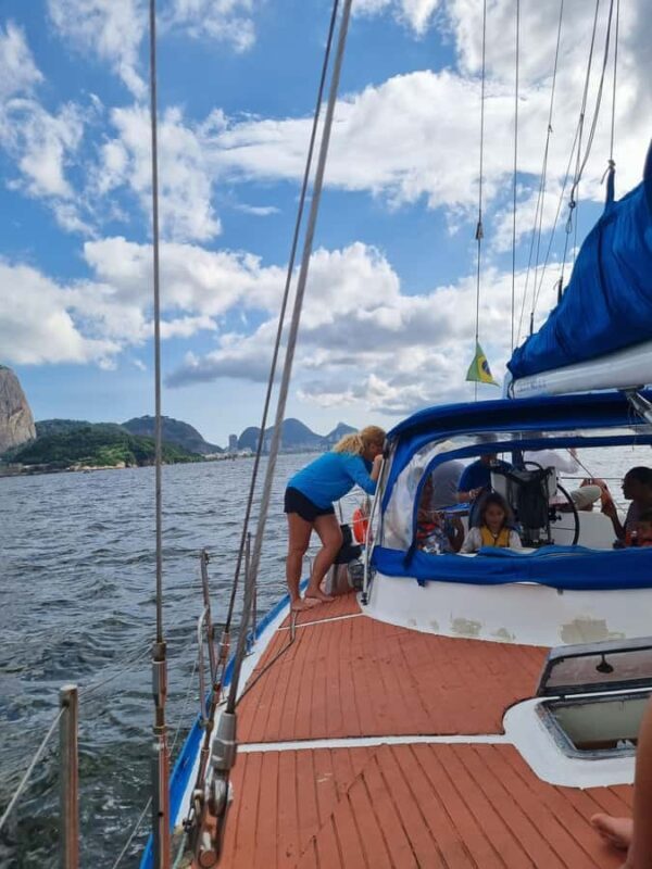 Cariocando de Veleiro no Rio de Janeiro - In The Sum Up