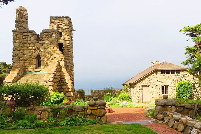 Carmel Point: A Self-Guided Audio Tour - An In-Depth Look at the Carmel Point Self-Guided Tour