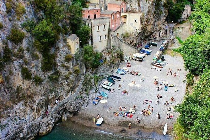 Carmine's Secret Tour from Naples Train Station coming from Rome or Naples Port - Key Points